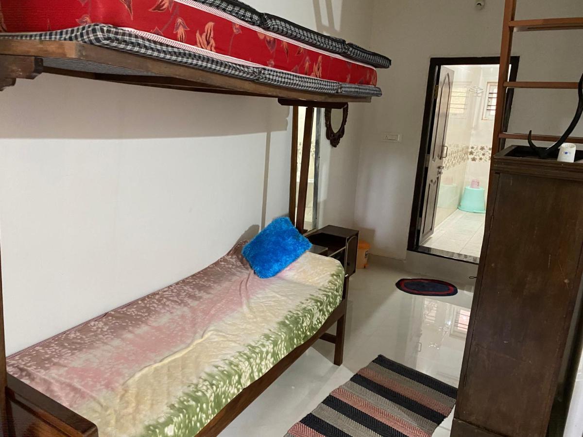 Shilpa Vikas Homestay Madikeri Exteriör bild