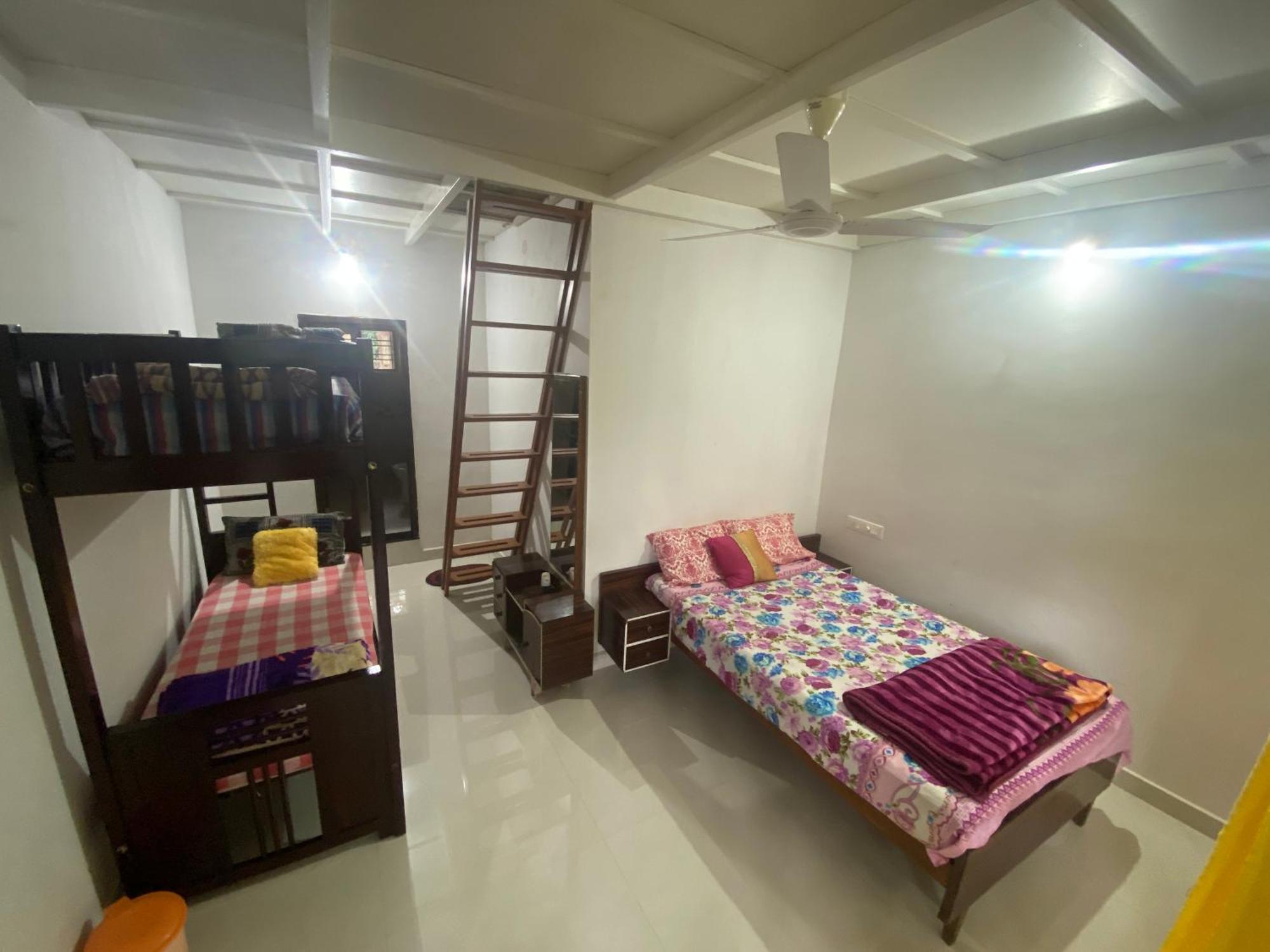 Shilpa Vikas Homestay Madikeri Exteriör bild